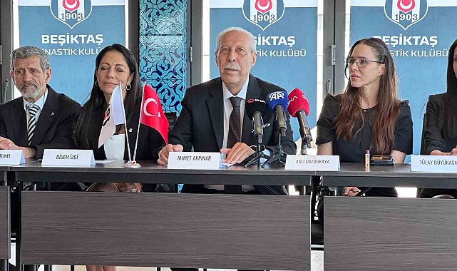 Beşiktaş Divan Kurulu Başkan Adayı Akpınar, basın mensuplarıyla buluştu