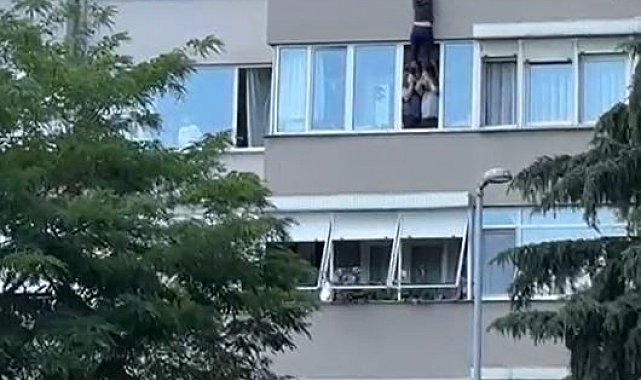 Beşiktaş'ta intihar girişiminde bulunan kadını komşuları son anda kurtardı: O anlar cep telefonu kamerasında