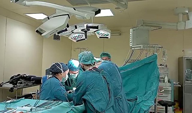 Beyin ölümü gerçekleşen kişinin organları 3 kişiye umut oldu