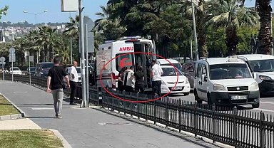 Bıçaklanan genç hastaneye kaldırıldı