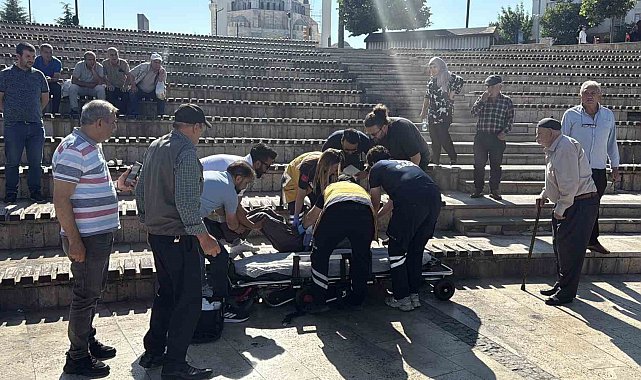 Bıçaklanarak yaralandı, saldırgan kayıplara karıştı