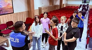 Bilecik'te ortaokul öğrencilerine güvenlik bilgilendirmesi