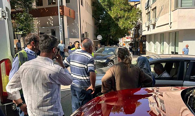 Bilecik'te otomobil çarptığı yaya yaralandı