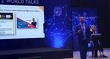 Bilecikli öğretmen Türkiye Eğitim Teknolojileri Zirvesi'nde sunum yaptı