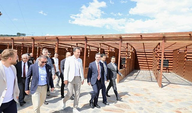 Bitlis Valisi Karakaya, 1071 Malazgirt Zaferi'nin kutlanacağı alanda incelemelerde bulundu