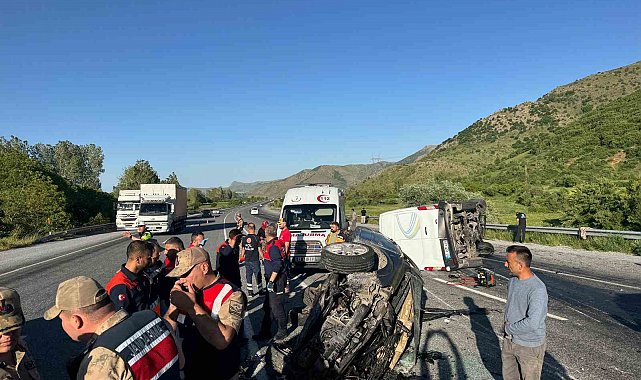 Bitlis'te feci kaza: 2 ölü, 2 yaralı
