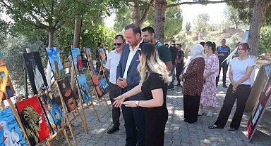 Bozdoğan'da minik ressamlar hünerlerini sergiledi