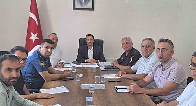 Bozdoğan'da sokak hayvanlarıyla ilgili değerlendirme toplantısı yapıldı