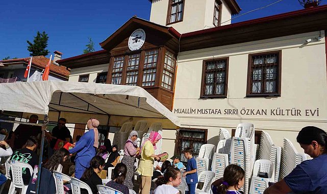 Bu ilçede çocuklar bayram sevincini asırlık çörek toplama geleneği ile yaşıyor