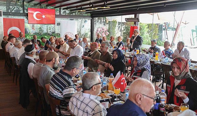 Bursa Valisi Erol Ayyıldız, şehit babaları ve gazi babalarla bir araya geldi