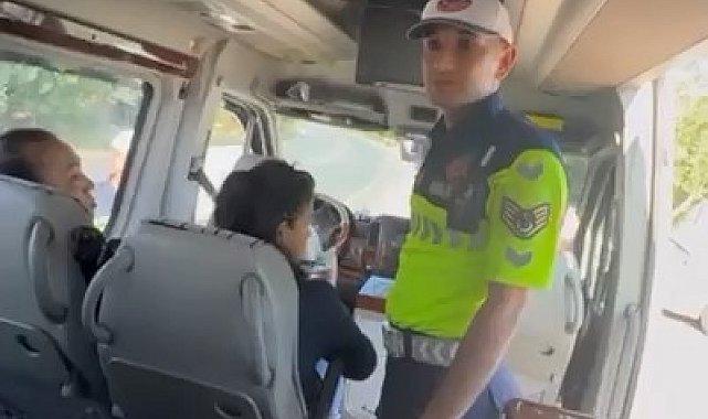 Bursa'da yolcu minibüsüne trafik denetimi