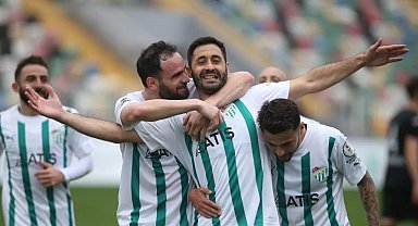 Bursaspor, Tahir Babaoğlu ile yollarını ayırdı