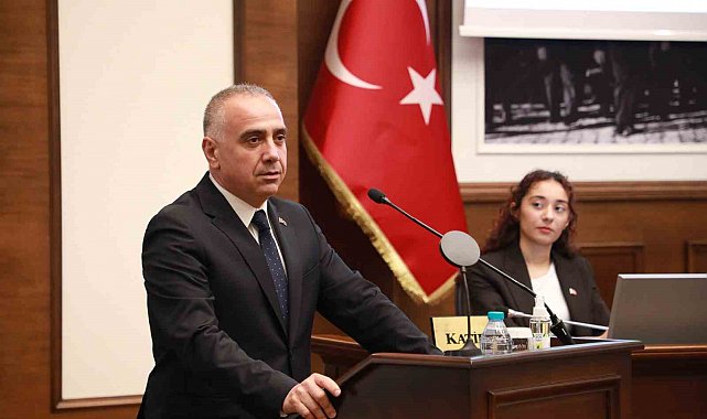 Büyükçekmece'de Başkanvekili Ahmet Şahin oldu