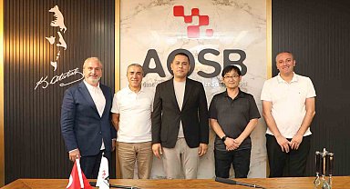 Büyüknacar: "Adana, Orta Doğu ve Avrupa'ya açılan stratejik bir üretim kapısıdır"