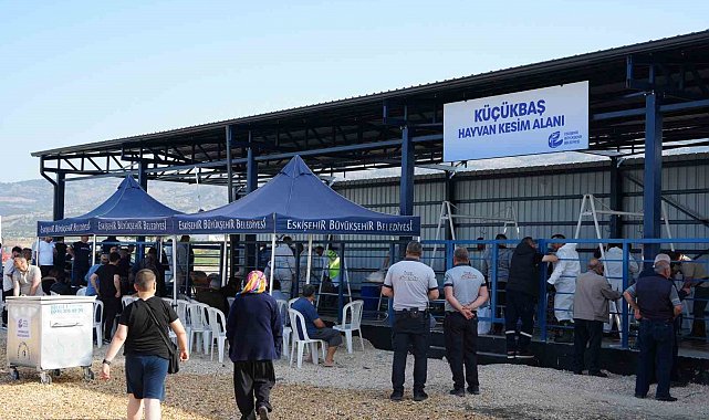 Büyükşehir Hayvan Pazarı'nda ilk defa kesim hizmeti sunuldu