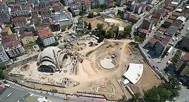 Çayırova'ya yeni nefes: Kent meydanı yükseliyor