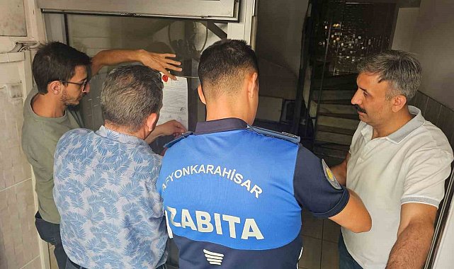 CHP'li belediye gazete binasını mühürledi