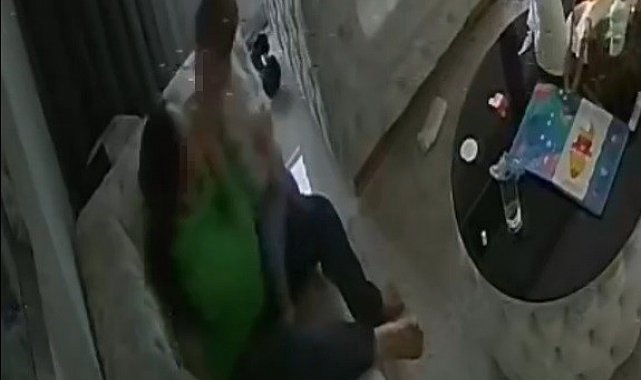 Çocuğuna şiddet uygulayan anne kamerada