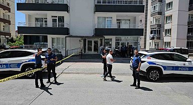 Çocukların kavgasına aileler de dahil oldu: 5'i bıçakla 6 yaralı