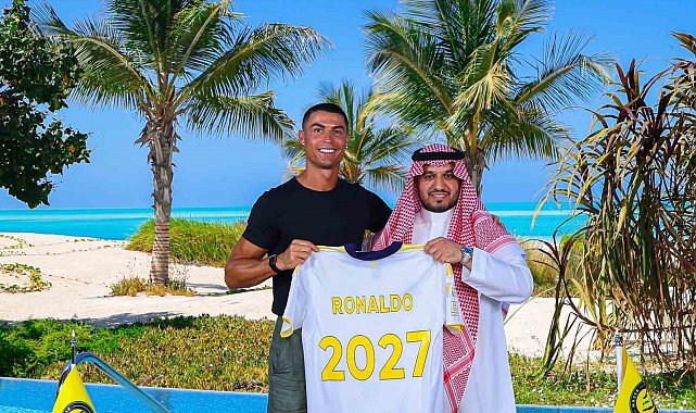 Cristiano Ronaldo, 2027 yılına kadar Al Nassr'da