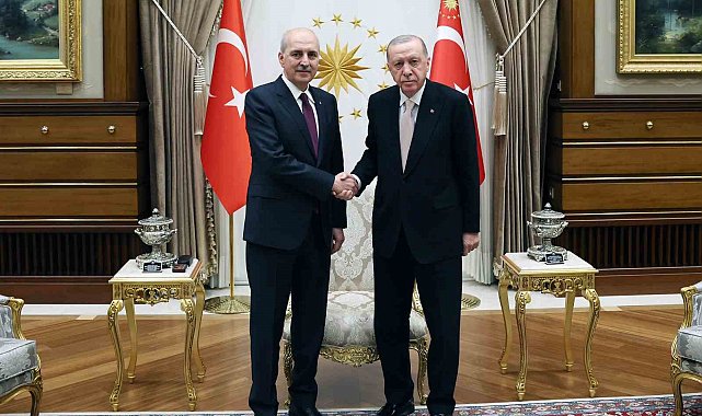 Cumhurbaşkanı Erdoğan, TBMM Başkanı Kurtulmuş'u kabul etti