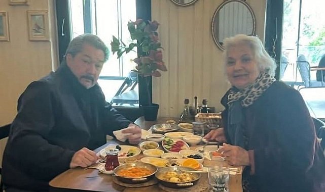 Demet Akalın'ın acı günü