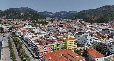 Depremin merkez üssü Marmaris'te hayat normale döndü