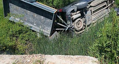 Devrilen cipin sürücüsü yaralandı