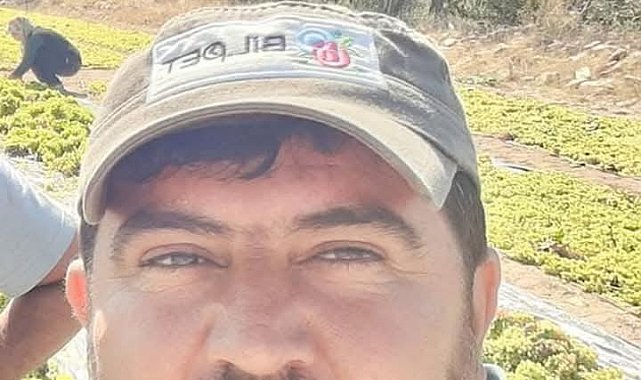 Devrilen traktörünün altında hayatını kaybetti