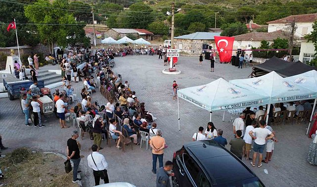 Dikili'de Yörük ateşi yandı