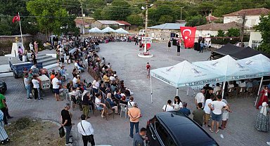 Dikili'de Yörük ateşi yandı