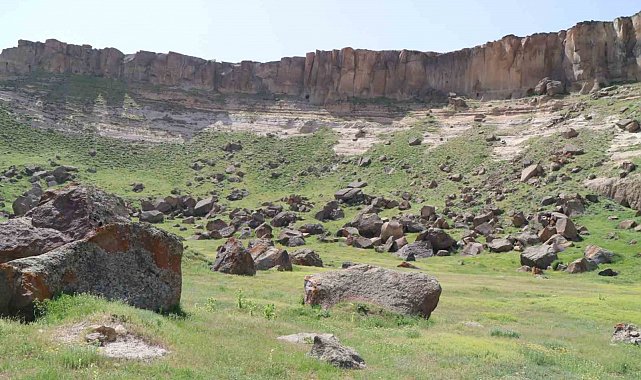 Diyadin'in kalbindeki sessizlik; Meya Mağaraları