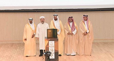 Diyanet İşleri Başkanlığı, "En Başarılı Hac Organizasyonu" ödülünü aldı