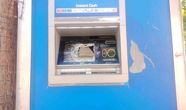 Diyarbakır'da aynı ATM bir ay içerisinde üç kez parçalandı