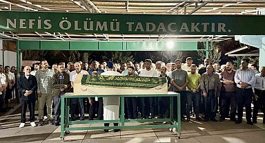 Diyarbakır'da yangında hayatını kaybeden anne ve üç çocuğu defnedildi