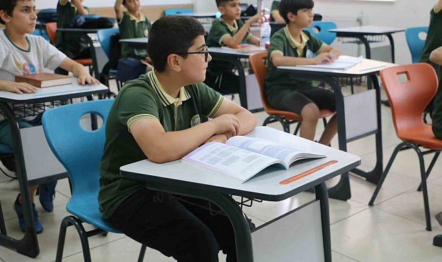 Diyarbakır'daki öğrenciler bursluluk sınavında büyük başarı elde etti