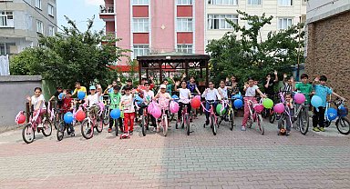 Dünya Bisiklet Günü'nde özgürce pedal çevirdiler