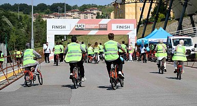 Dünya Bisiklet Günü'nde pedallar vadide sağlıklı bir dünya için döndü
