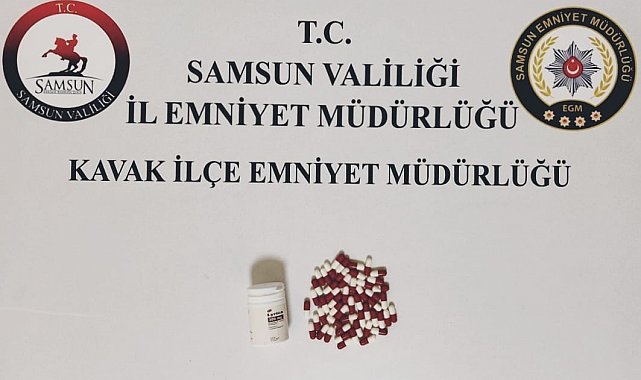 Durdurulan araçtan uyuşturucu hap çıktı