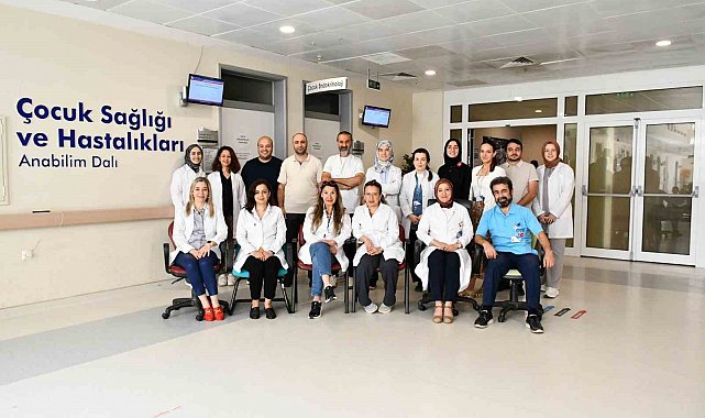 Düzce Üniversitesi minik kalplerin yanında