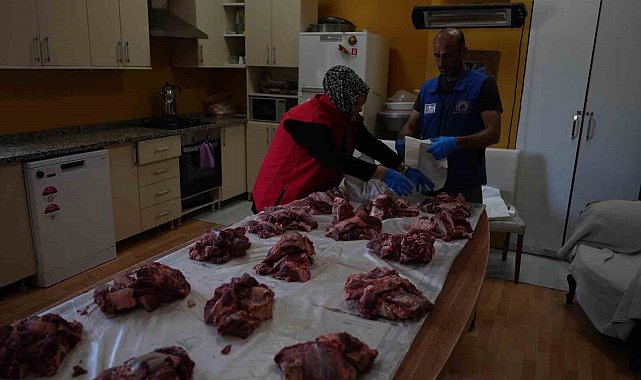 Düzce'de kurban etleri 86 aileye ulaştırıldı