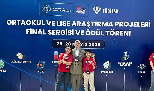 Düzceli öğrenciler Türkiye derecesi elde etti