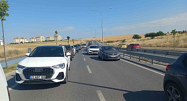 Edirne'de TYT öncesi trafik yoğunluğu