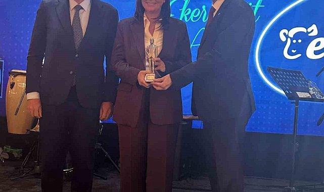 Eker Süt Ürünleri'ne BUSİAD'tan 'Sosyal Sorumluluk Ödülü'