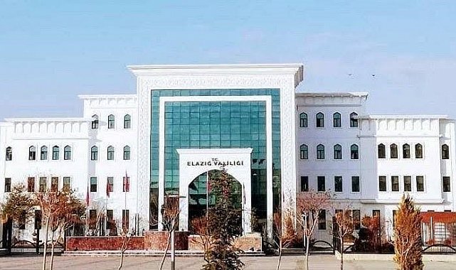 Elazığ Valiliği'nde konteyner kent açıklaması