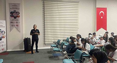 Elazığ'da öğrencilere afet ve acil durum yönetimi eğitimi
