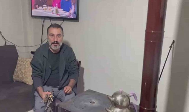Elazığ'da sobalar yeniden yandı