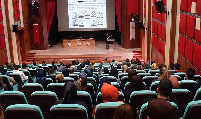 Elazığ'da tehlikeli madde ve tıbbi atık yönetimi eğitimi
