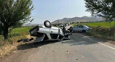 Elbistan'da trafik kazası: 2 yaralı