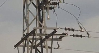 Elektrik hattında çıkan yangın korkuttu